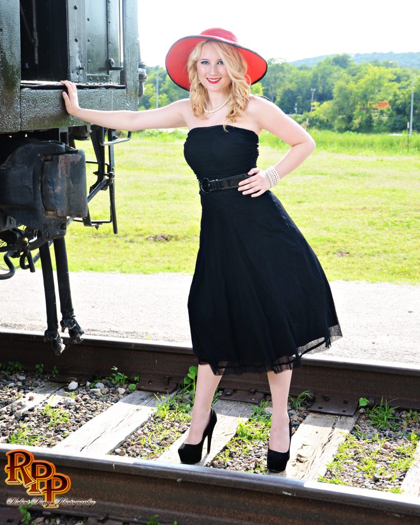 8x10-on-the-rails_02